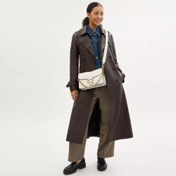 COACH СУМКА ЧЕРЕЗ ПЛЕЧО TABBY CHAIN, БЕЛЫЙ