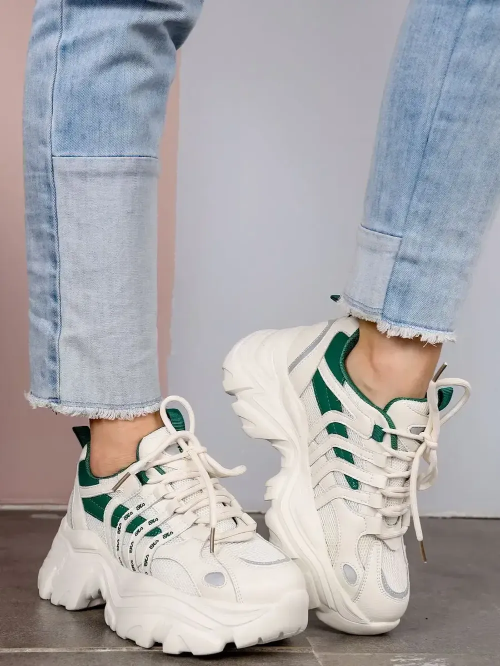 Кроссовки женские натуральная кожа