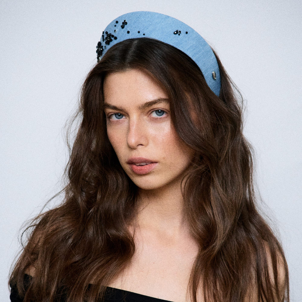 Кокошник из голубой джинсы с черными цветами S