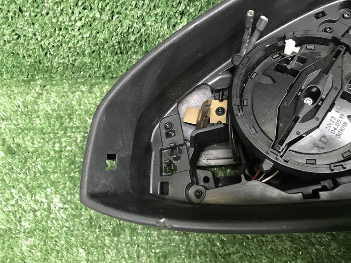 Зеркало левое Audi A4 B9 (2015-н.в.) 6 контактов