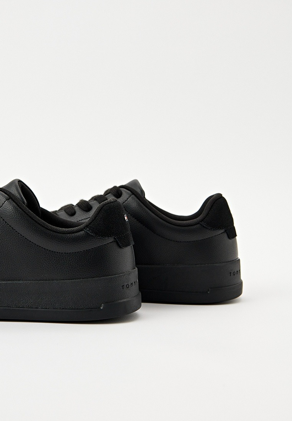 Кроссовки мужские TOMMY HILFIGER TH COURT LTH DETAIL