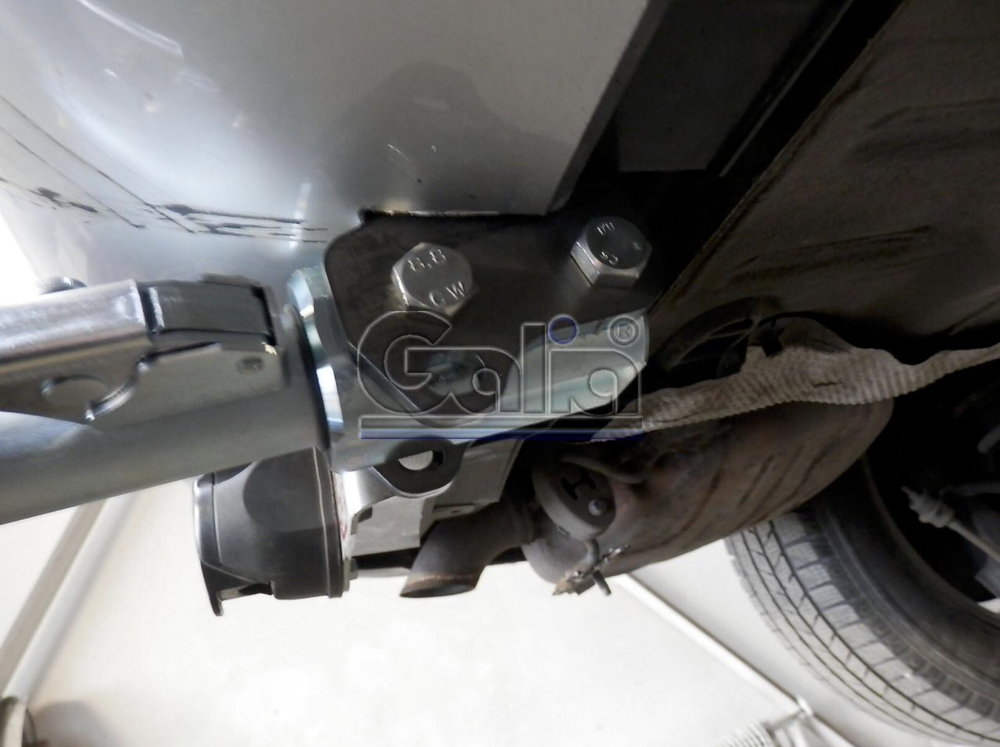 Фаркоп оцинкованный Galia V084C для Volvo XC70 2007-2016(паспорт и сертификат в комплекте)(без электрики)