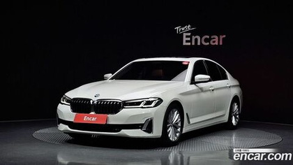 BMW 5 Series (G30) 520i Luxury (10.2022)