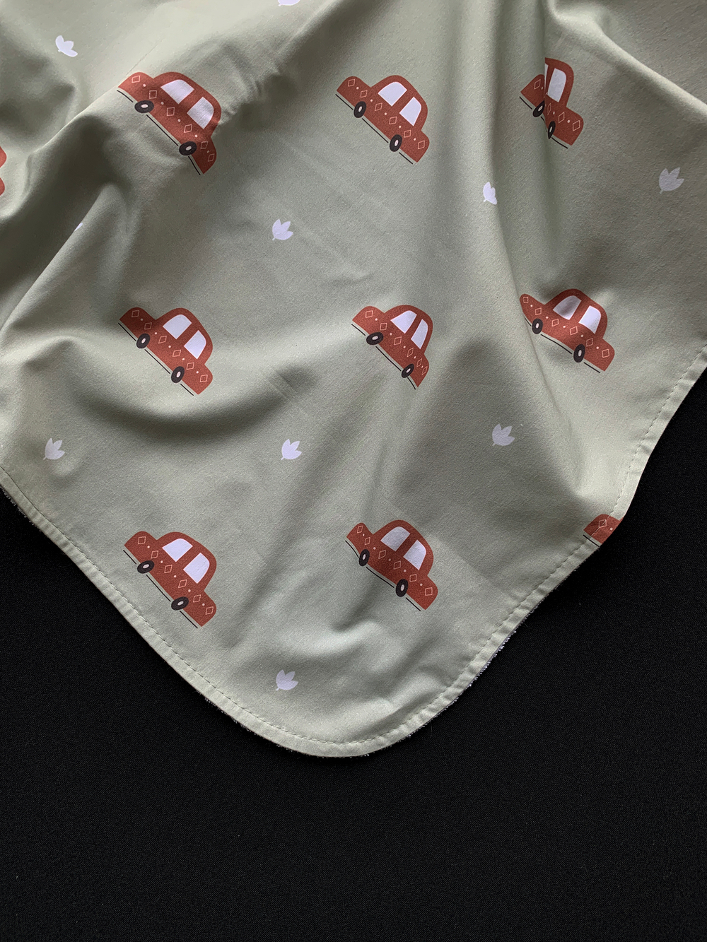 Непромокаемая пеленка "Машинки ретро"