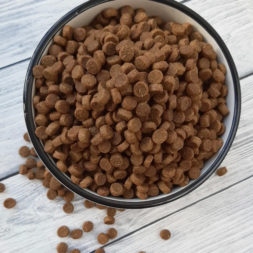 Сухой корм ProBalance Sterilized для кастрированных котов и стерилизованных кошек с курицей