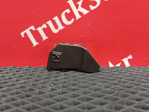 Кронштейн форсунки двигателя 2019 г.