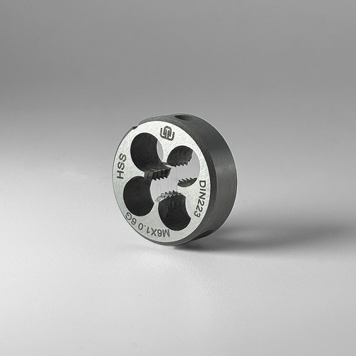 DIN223 M6X1 6G HSS Плашка