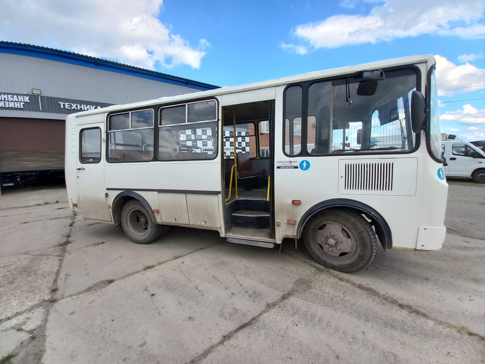 ПАЗ 3205 Автобус 320530-04 (Дизельный, 4,4 л, 169 л.с., 25 пас.)