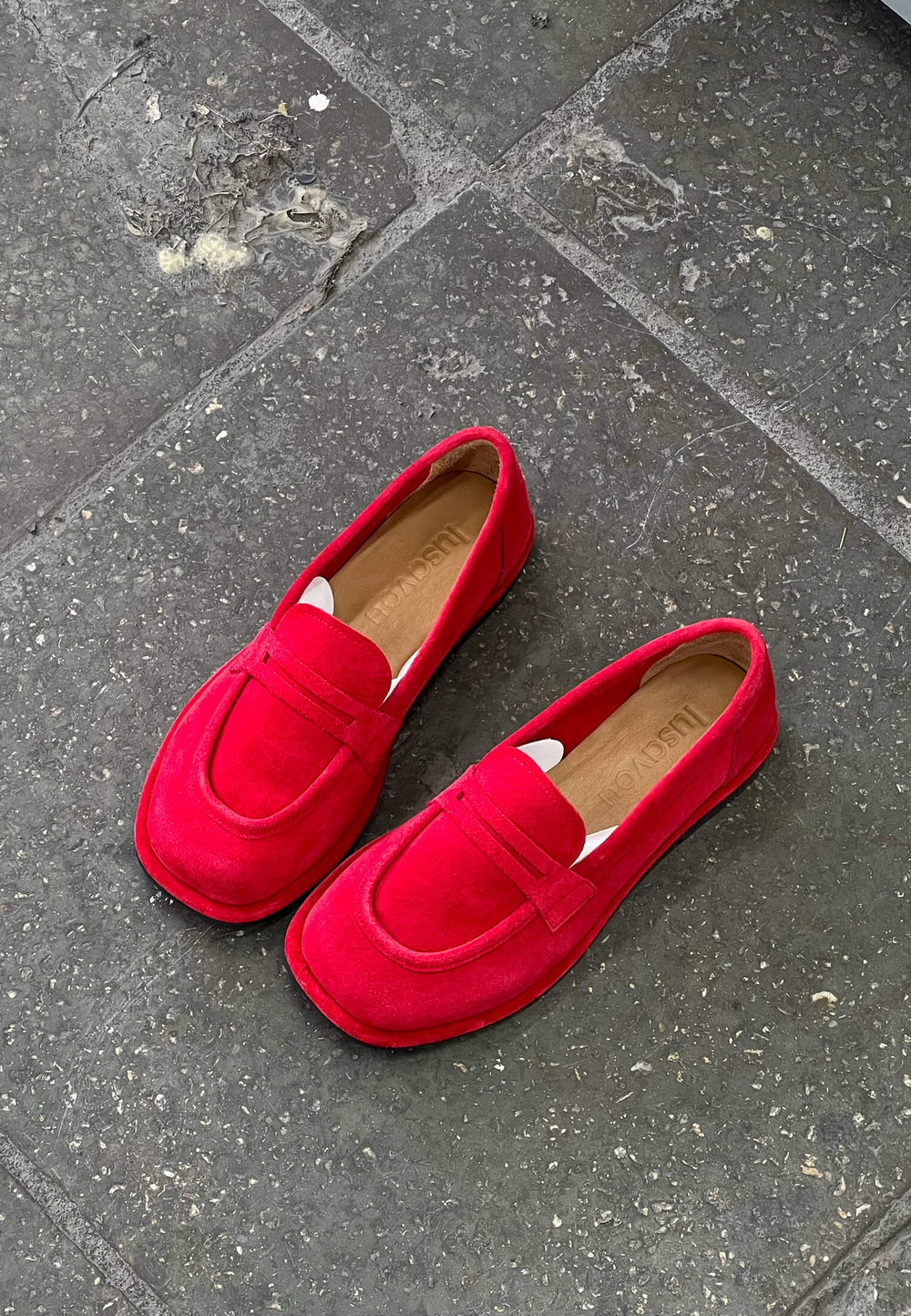 Лоферы // TRUE Red // Suede