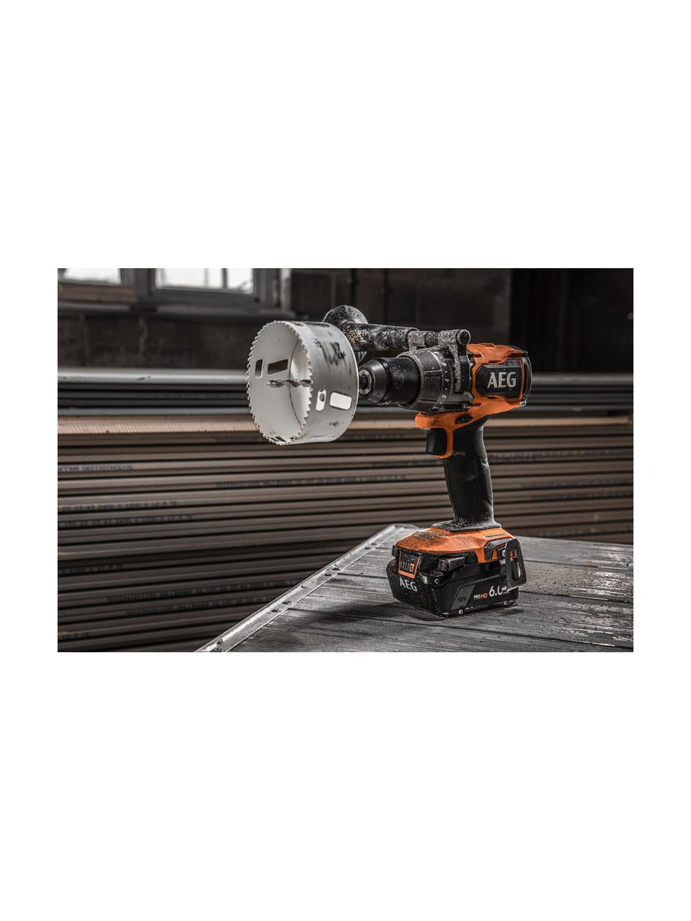 Ударная бесщеточная дрель-шуруповерт AEG BSB18BL2-0 18 В 4935481042