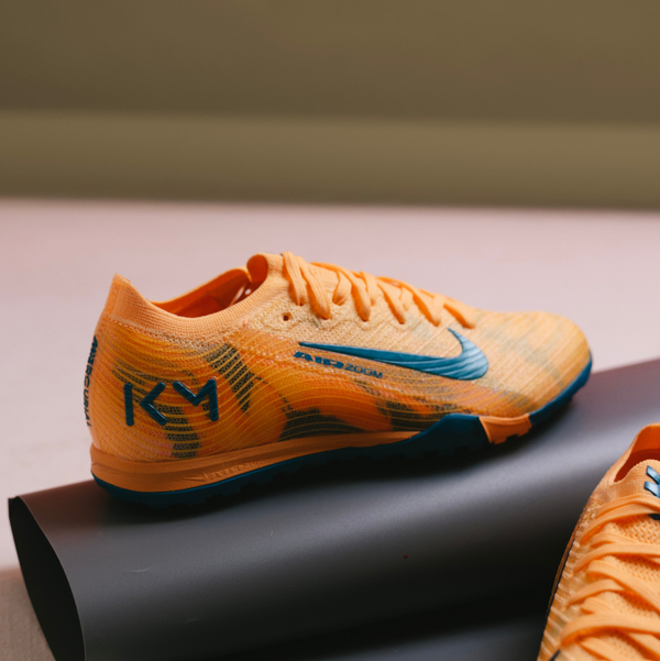 TF / Nike Air Zoom Mercurial Vapor XVI Mbappe Kids / Orange