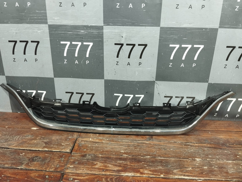 Решетка радиатора Honda CR-V 4 (RE, RM) 14-18 Б/У Оригинал 71127T1VE010