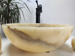 Раковина из оникса Bowl Yellow TinLip BO-61028 40*40*15