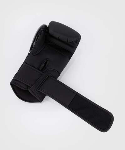 Перчатки боксерские Venum Challenger 4.0 Black/Black