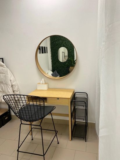 Полубарный металлический стул Bertoia 63 см Уценка (небольшие сколы и без подушки)