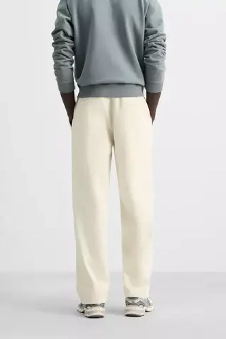 ZARA БРЮКИ-ДЖОГГЕРЫ REGULAR FIT, ЖЕЛТОВАТО-БЕЛЫЙ