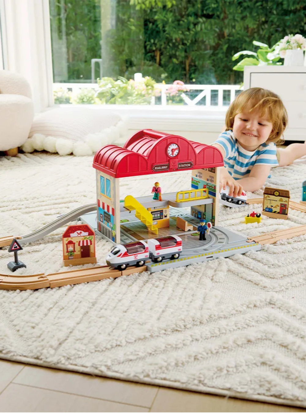 Детский игровой набор "Железнодорожная станция"