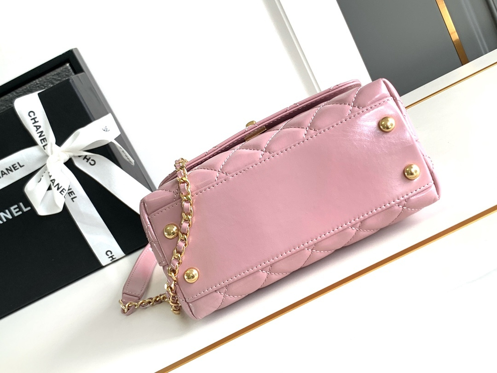 Chanel Bag 19 cm
