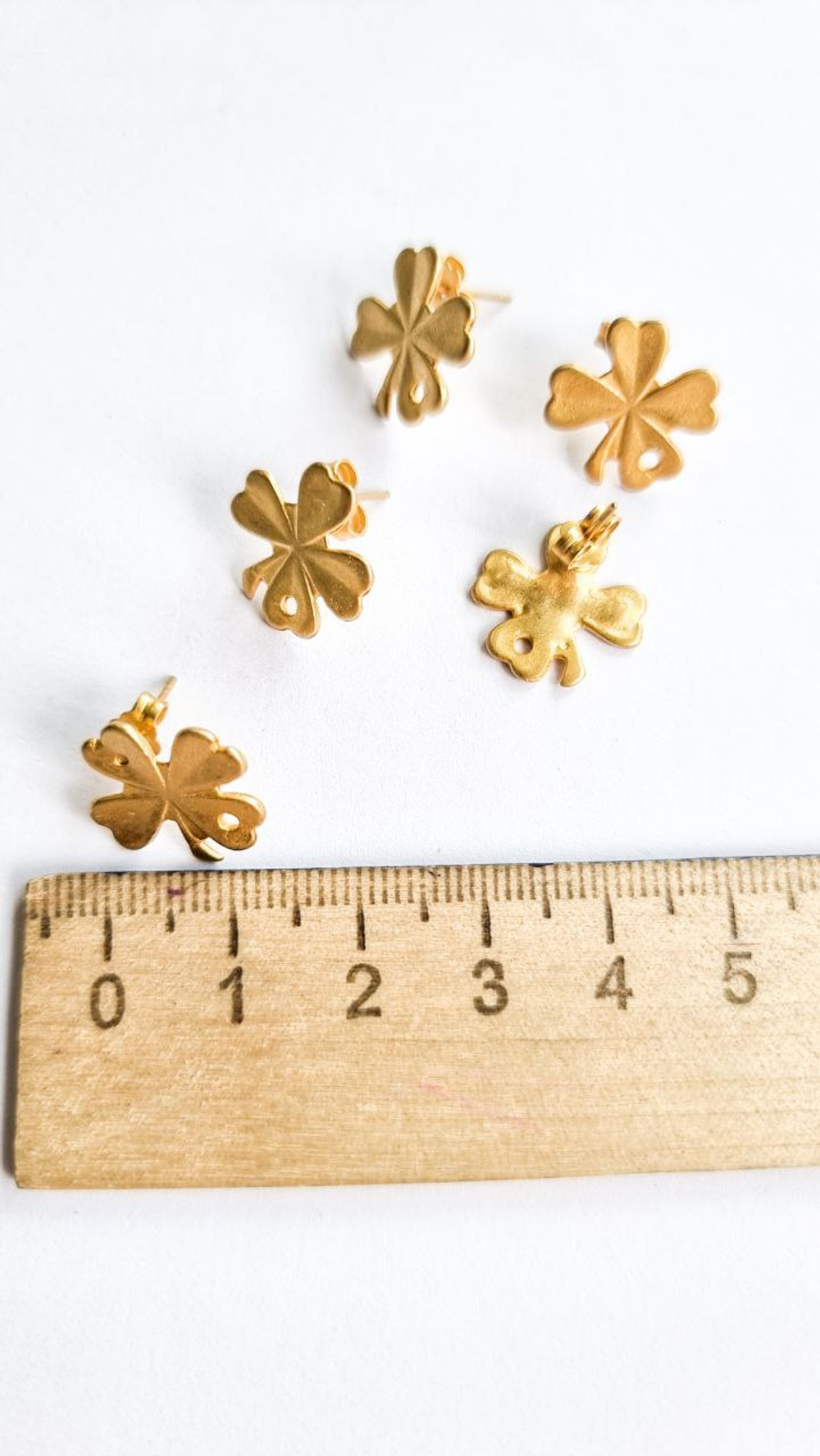 0174-2 Швензы "Клевер", Италия, позолота 24К, пара