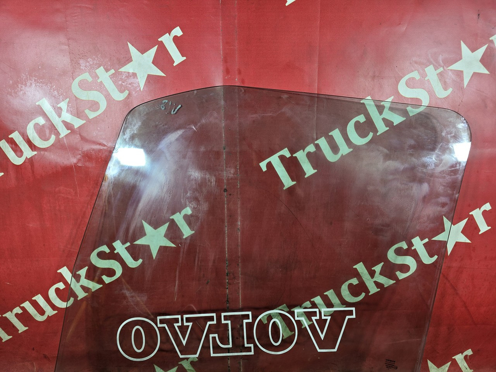 Стекло двери правой