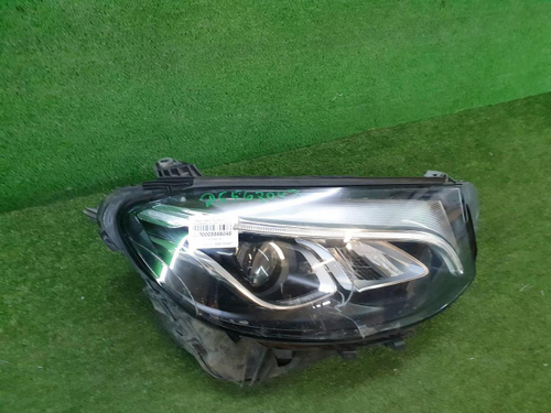 Битая Фара правая Mercedes GLC X253 (2015-2019) LED