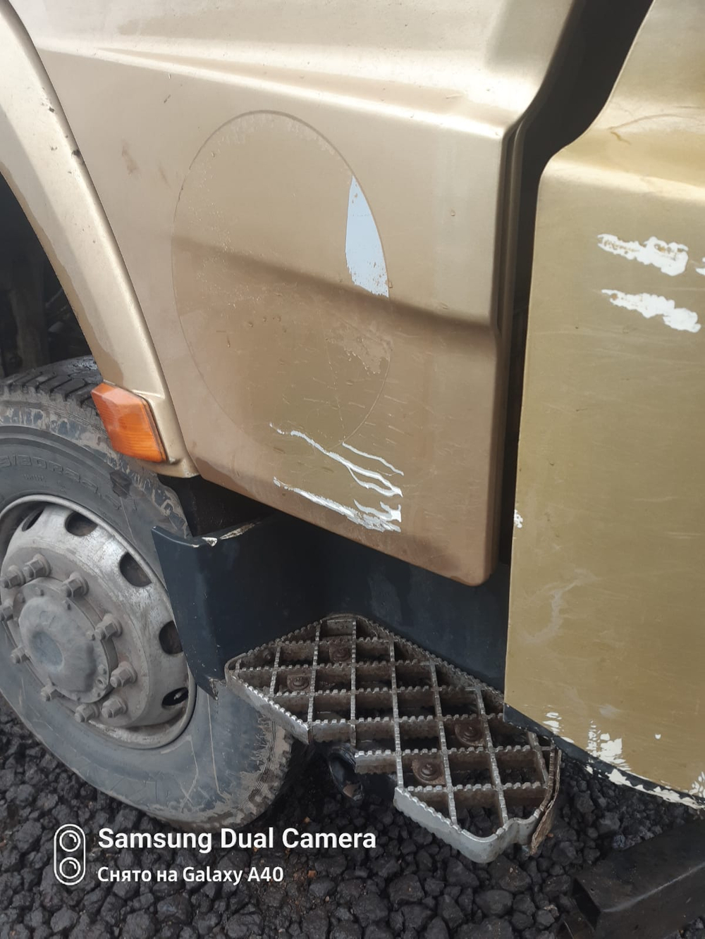Shacman (Shaanxi) SX* 6x6 Седельный тягач SX42586V385 (Дизельный, 11,6 л, 423 л.с., МТ)