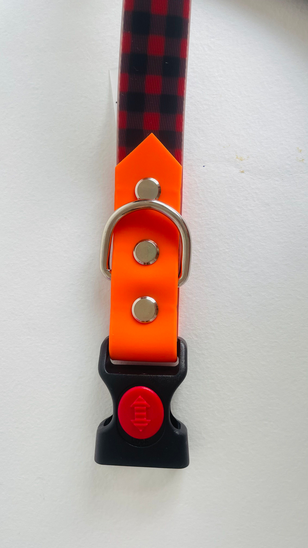 Ошейник для собак из биотана , 25 мм , 35-55 см . Клетка и салатовый