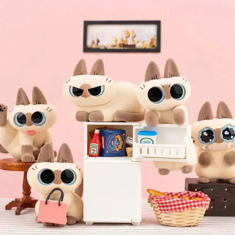 Рандомная фигурка Blind Box Siamese Cat Azuki San Azukisan's Daily Life