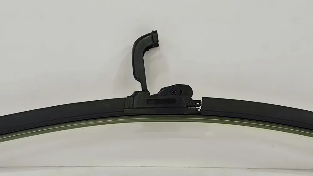 26 - 650 / Бескаркасные щетки CARALL (26/650 мм) (1 шт)