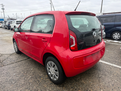 Volkswagen up!, 2013