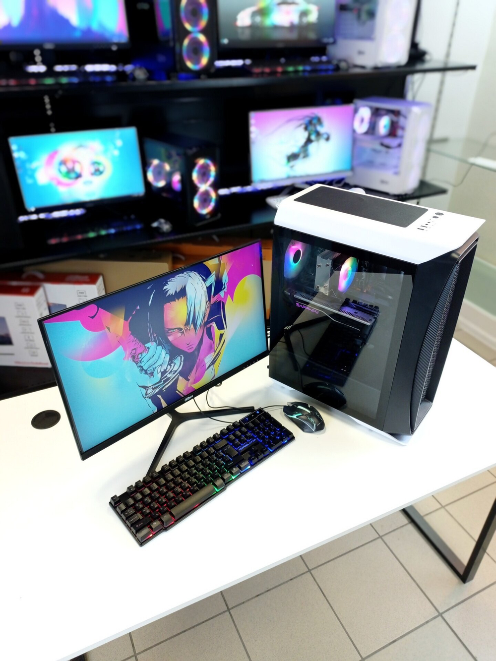 Игровой компьютер с Монитором 24 дюйма, i7-8700, ОЗУ-16GB, AMD Radeon RX580 8GB, SSD 1024GB, Windows 11