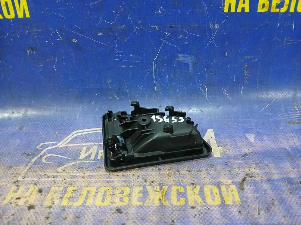 Ручка двери передней правой салонная SUZUKI ESCUDO 1989-1998