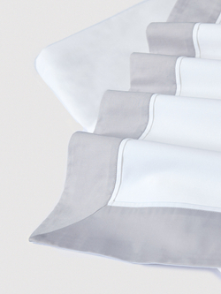 Постельное белье 2 спальное евро макси Сlaire&Caroll Frame белое с серым