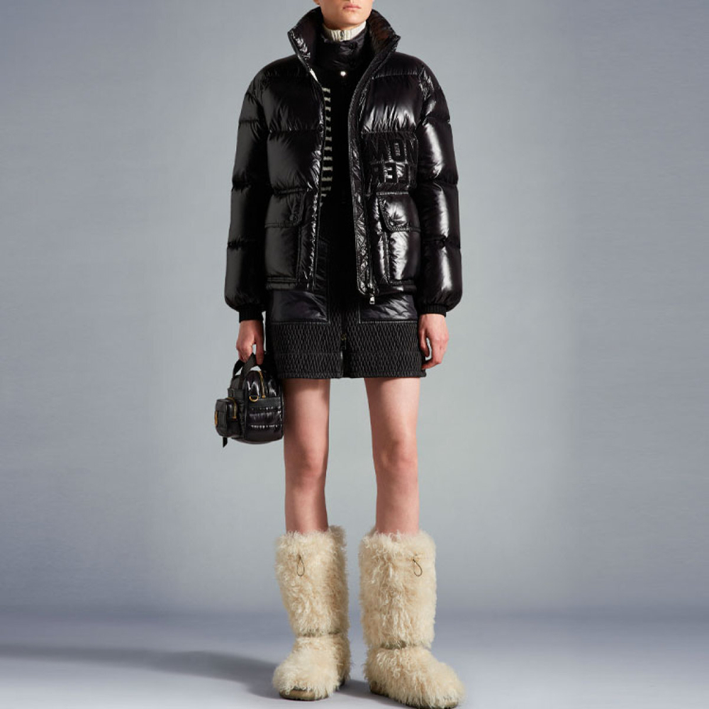 Куртки Moncler FW22 Abbaye, H20931A0006368950999
