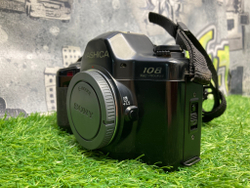 Yashica 108