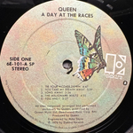 Queen – A Day At The Races (США 1976г.)