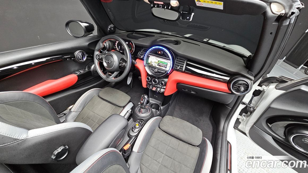 Mini Cooper S Convertible JCW (12.2019)