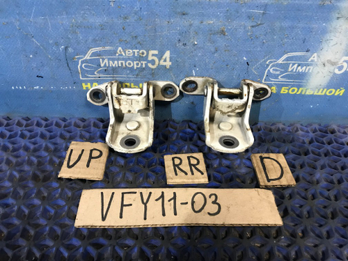 Петля двери задней правой NISSAN AD 2001