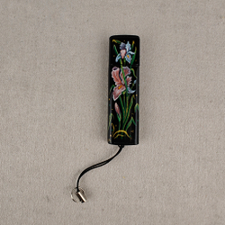 Флешка USB в футляре с ручной росписью "Ирисы"