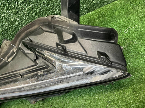 ДХО правый Lexus NX 1 (2014-2017) LED Статичный