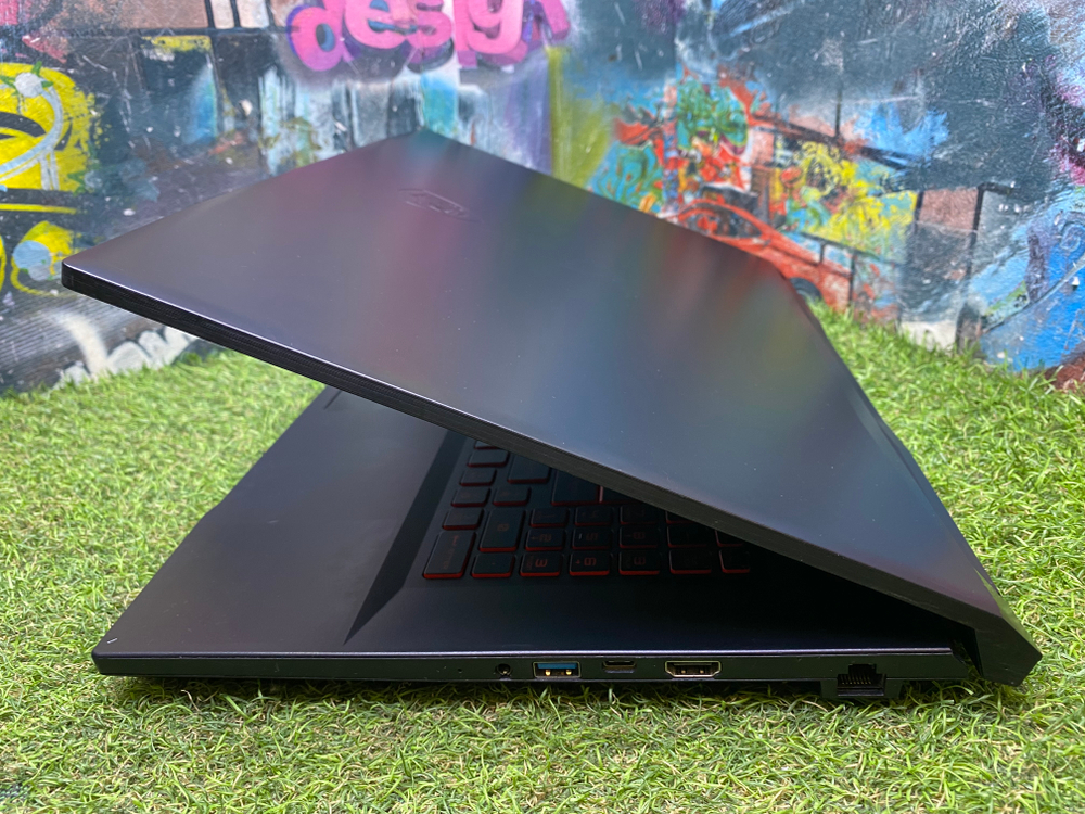 Ноутбук MSI i5-11/16/FHD 144 Hz/Katana GF76/Windows 10