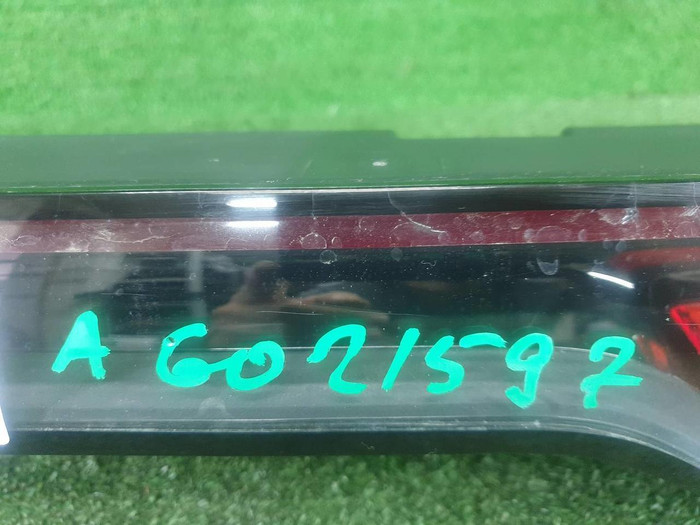 Фонарь крышки багажника Porsche Cayenne 3 (17-23)