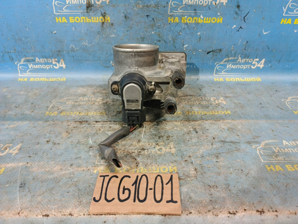 Дроссельная заслонка TOYOTA BREVIS 2002