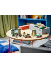 Конструктор Batman 76272 Бэтпещера с Бэтменом