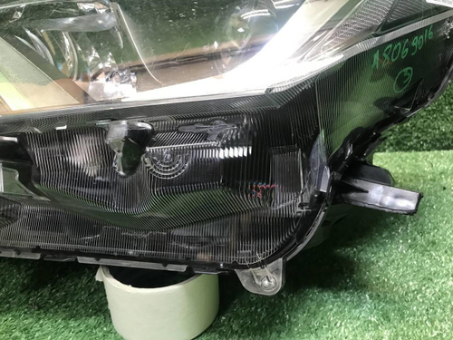 Фара левая Toyota Rav 4 CA40 (2015-2019) LED