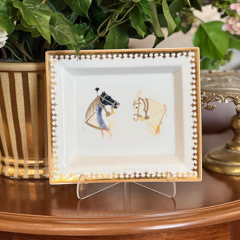 Чаша  квадратная Слон/Лошади