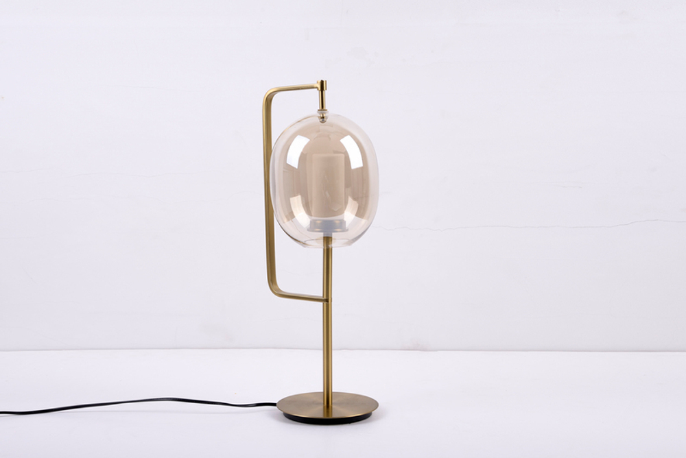 лампа настольная Lantern Light