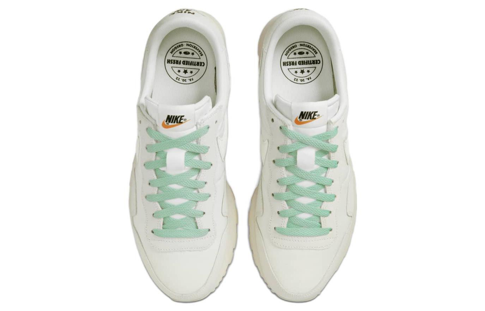 Кроссовки Nike Air Pegasus 83