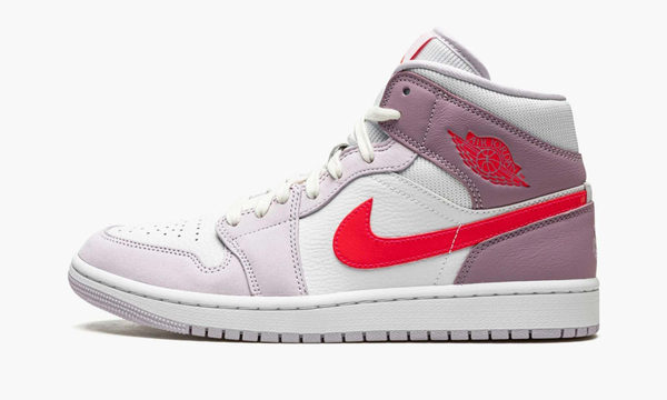 AirJordan 1 Mid WMNS "Valentine’s Day 2022"
