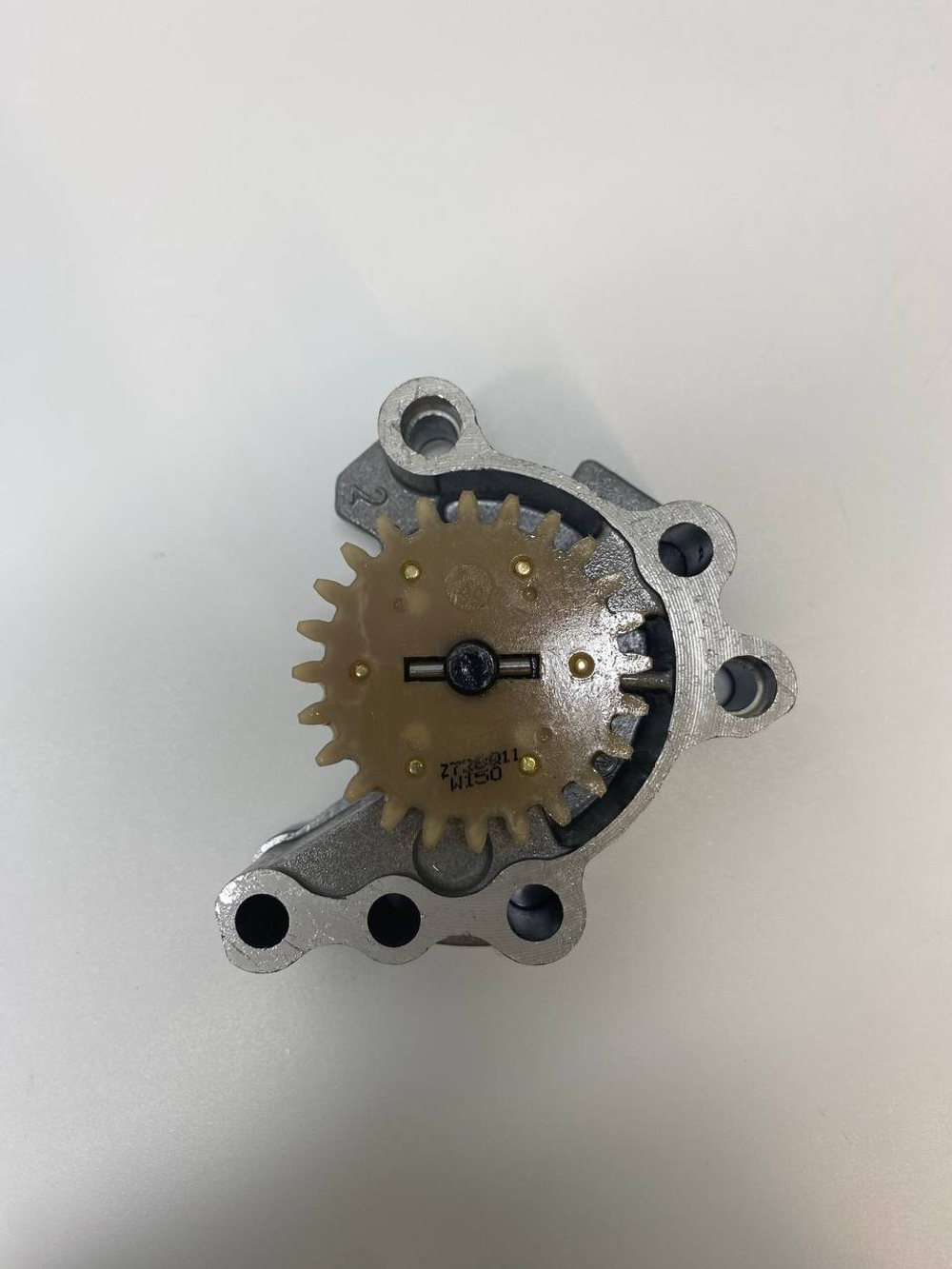 Насос масляный в сборе двигатель 162 FML-2 W190